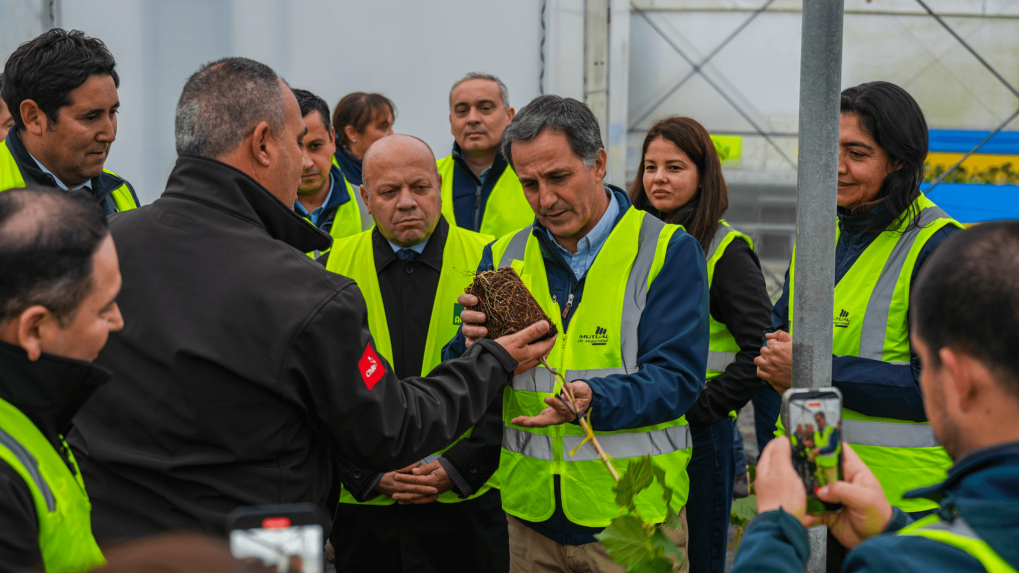 Desde San Javier al mundo: autoridades valoran aporte de SynergiaBIO a la innovación agrícola